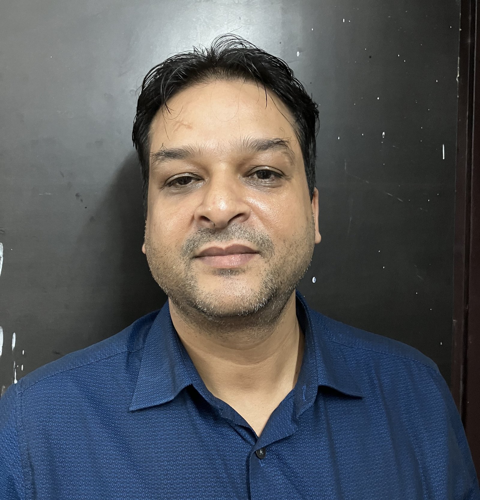 Dr. Manoj, MBBS, (MD) D'ORTHO, (DNB)